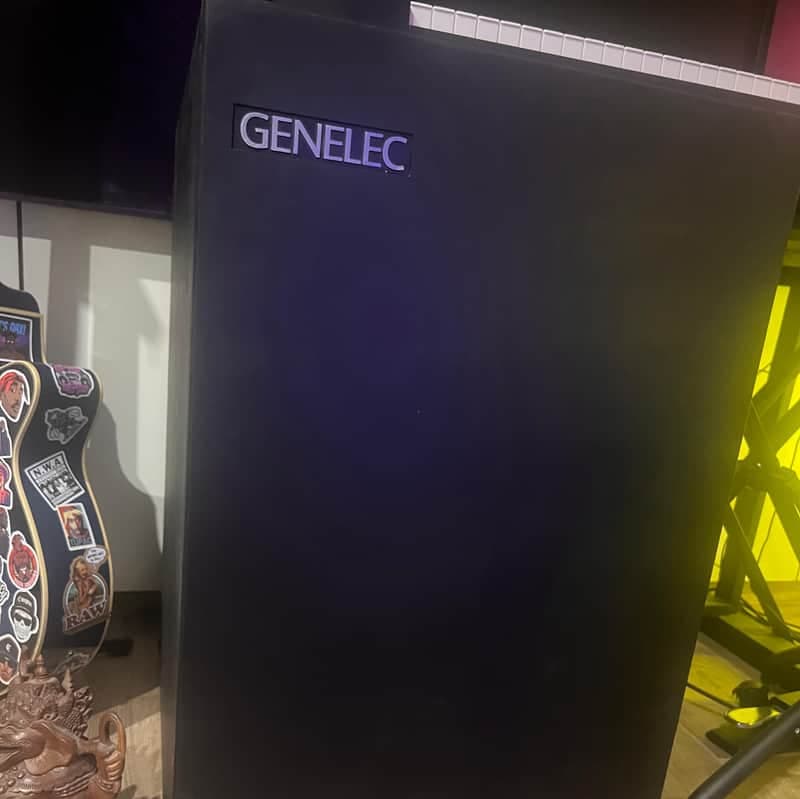 Genelec 1094A 15" Powered Studio Subwoofer 1994 - 2003 - Black