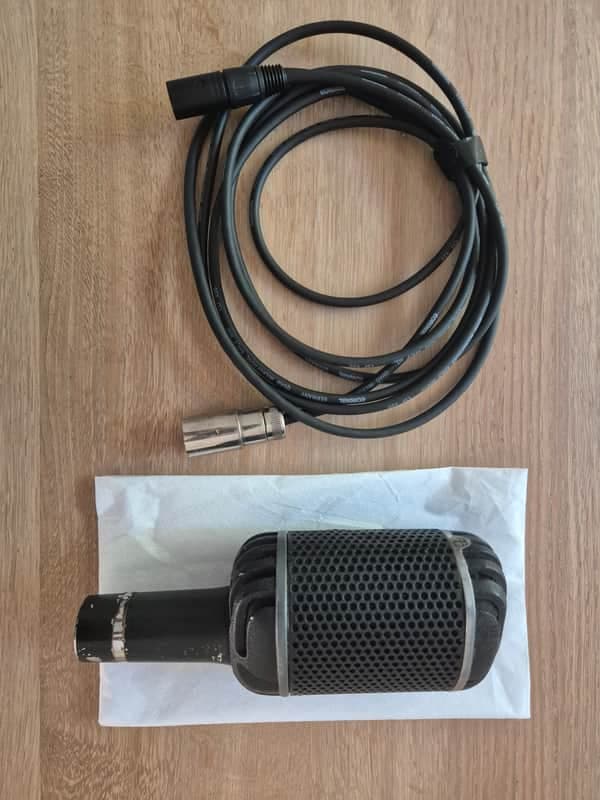 STC 4033 BBC RIBBON MICROPHONE