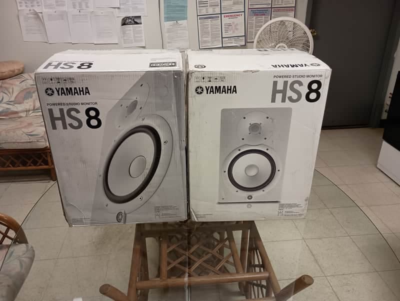 Yamaha HS8 8" Powered Studio Monitor (Pair) - White