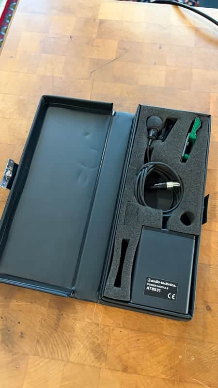 Audio-Technica AT831B Lavelier Mic - Super Clean
