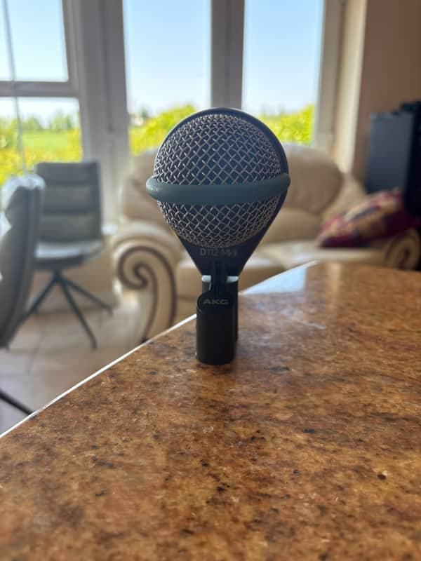 AKG D112 MKII Cardioid Dynamic Bass Drum Microphone 2010s - Gray