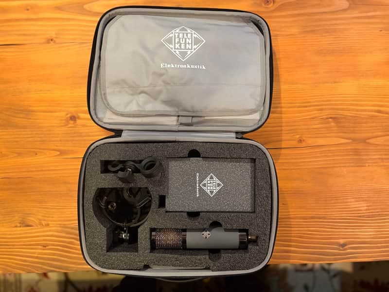 Telefunken TF51 w/ upgraded GE 6072A Triple Mica tube) Condenser Microphone Gray