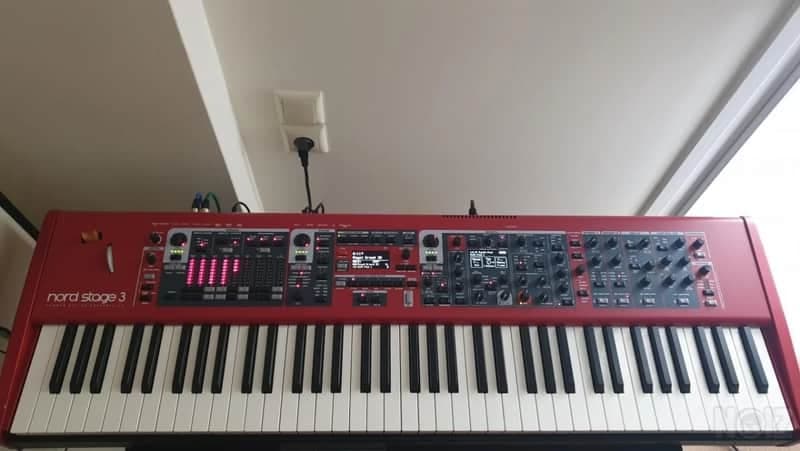 Nord Stage 3 HP76 Hammer Action + Official Nord Case