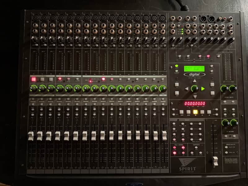 Soundcraft Spirit Digital 328 Mixing Console Modded