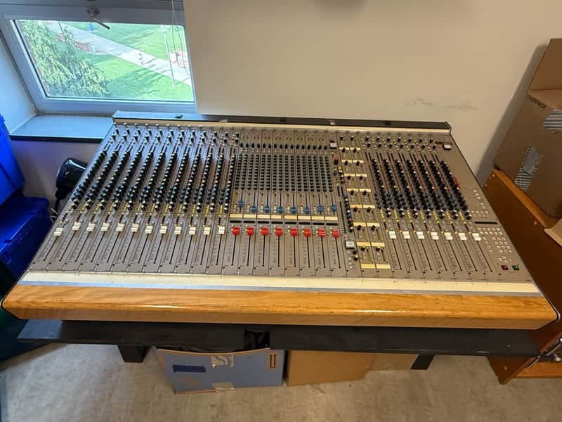 Cadac F-type analog mixing console 19ch in good condition, w/PSU, plug & play