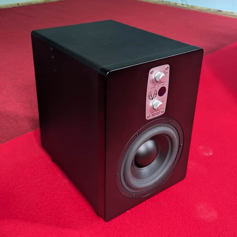 Eve Audio TS107 7" Active Studio Subwoofer