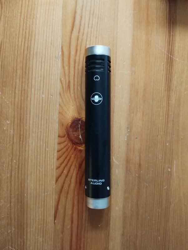 Sterling S30 microphone