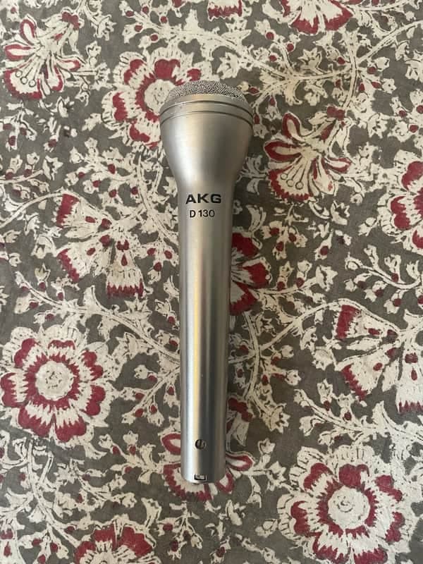 (Vintage) AKG D130 Omnidirectional Dynamic Microphone 1970 - Bronze