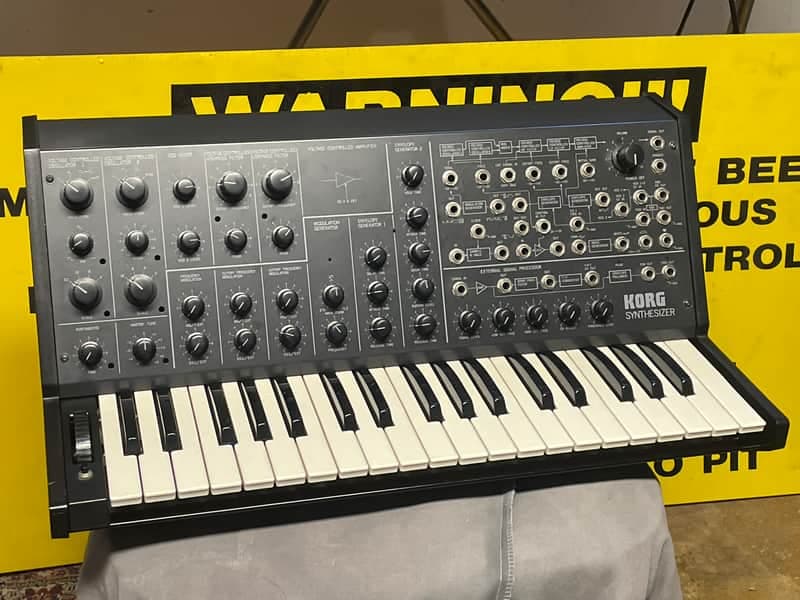 Korg MS-20 1970s - Black early filter restored