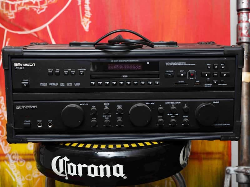 Emerson DV122 Professional Karaoke System 2010's - Black