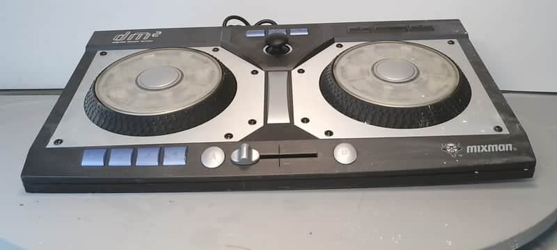 MixMan DM2 Digital Music Mixer DJ Controller USB Turntable Scratch Pad