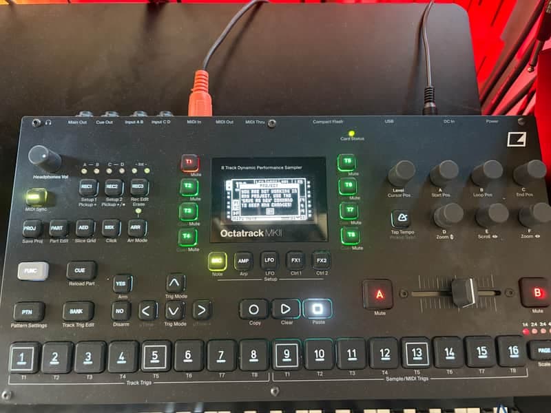 Elektron Octatrack MkII Dynamic 8-Track Performance Sampler 2017 - 2021 - Black