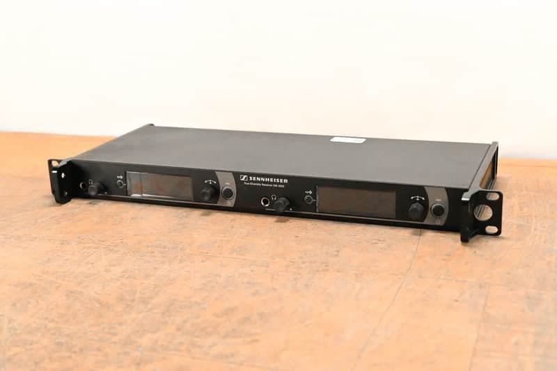 Sennheiser EM 2050 Dual-Channel Wireless Receiver Aw Range: 516-558 MHz CG01NNE