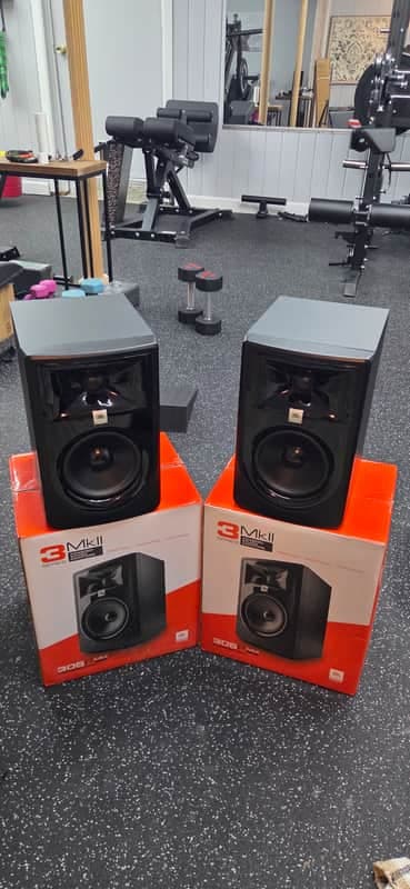 JBL 305P MKII 3 Series Powered Studio Monitor, Pair