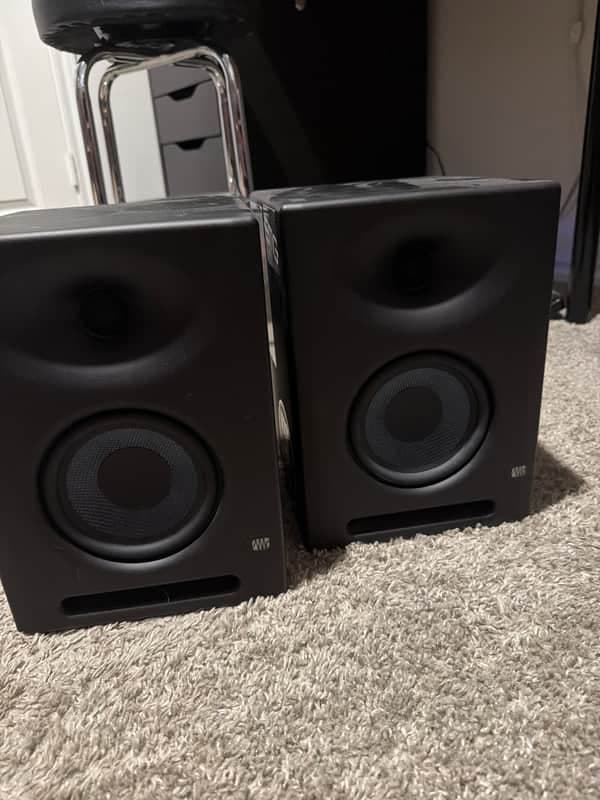 PreSonus Eris E5 XT 2-Way Active Studio Monitors (Pair) 2019 - Present - Black