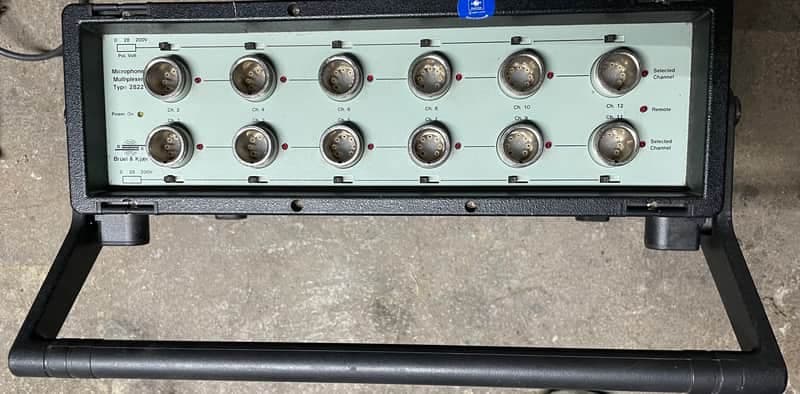 Bruel & Kjaer Type 2822 Microphone Multiplexer