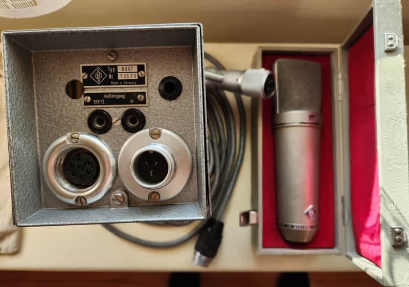 Vintage Neumann U67,Power supply & stand mount cable