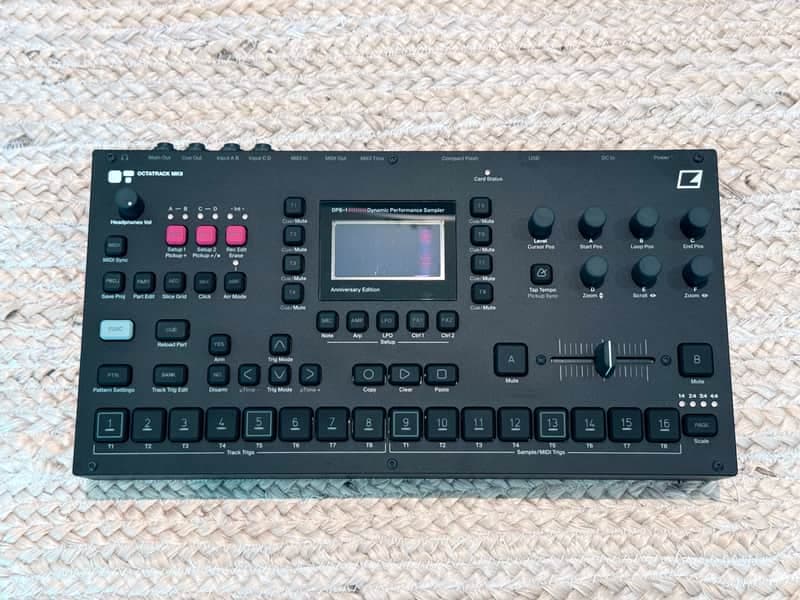 Elektron Octatrack MkII Anniversary Edition Dynamic 8-Track Performance Sampler 2020 - Black