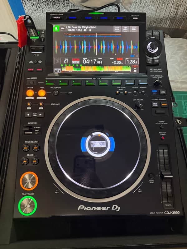 Pioneer CDJ-3000 DJ Multi-Player 2023 - Present - Black
