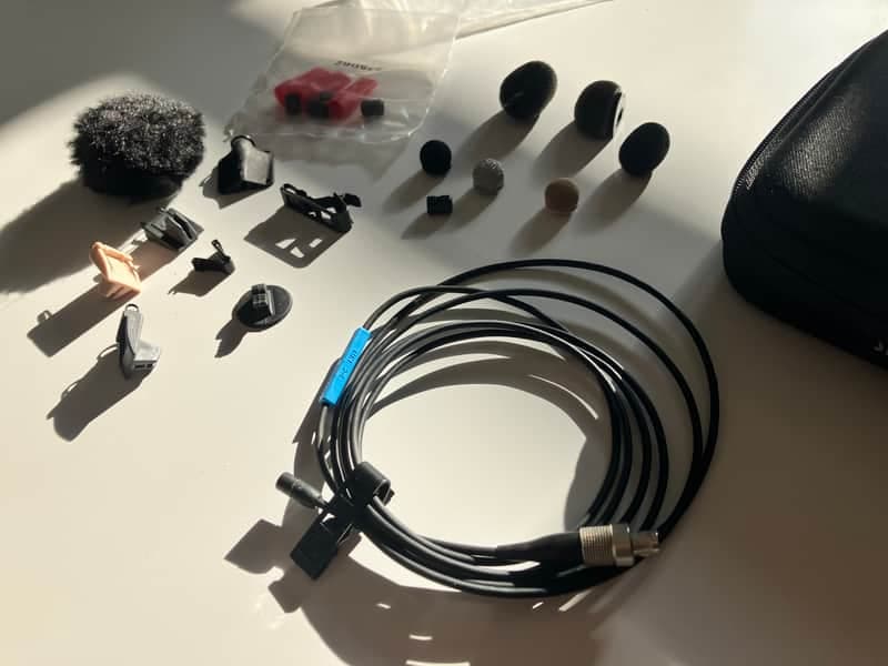 Sennheiser MKE2 + Accessoires