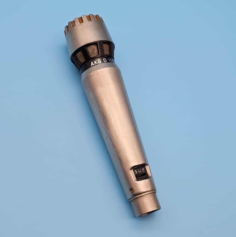 ☆Vintage 1970s AKG D1000E Dynamic Microphone - New Foam & Replacement Capsule Inside
