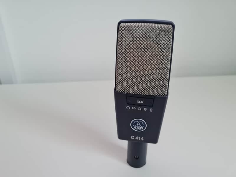 AKG C414 XLS Large Diaphragm Multipattern Condenser Microphone 2010s - Black