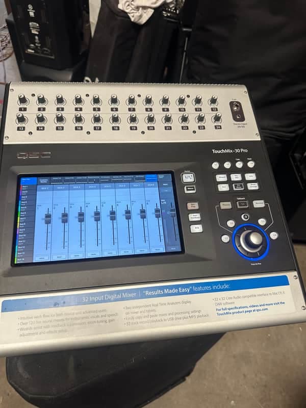 QSC TouchMix-30 Pro Touch Screen Compact Digital Mixer 2010s - Black/Silver