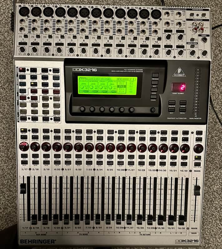 Behringer DDX3216 Fully Automated 32-Channel Digital Mixer 2000s - Silver