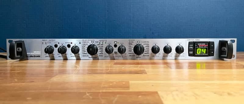 TC Electronic M350 Effect / Reverb Processor - Silver