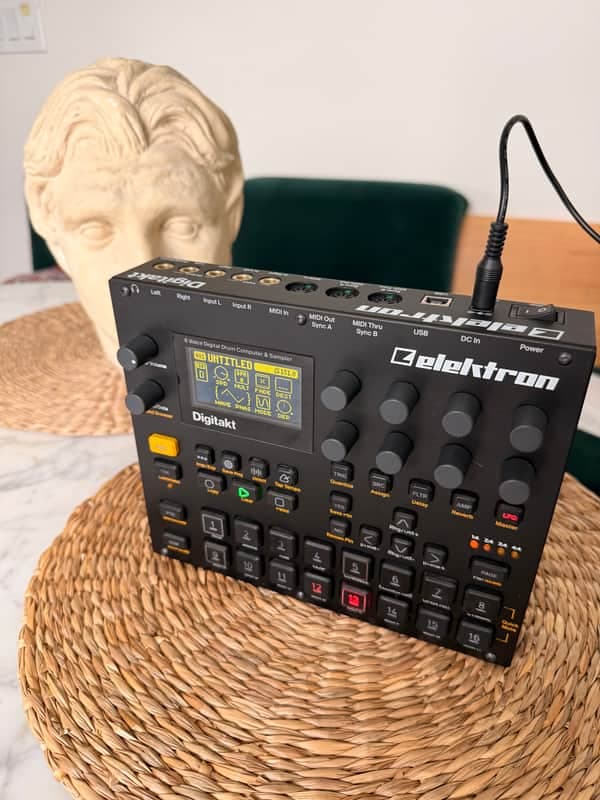 Elektron Digitakt 2017 - 2024 - Black