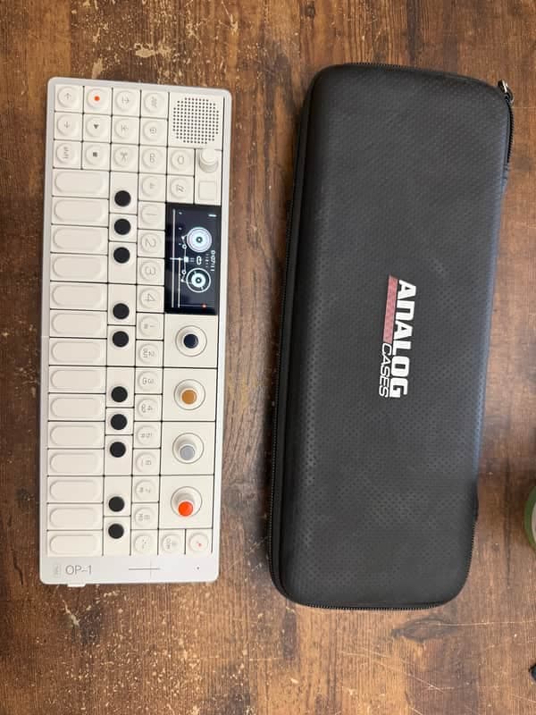 Teenage Engineering OP-1 Field Portable Synthesizer Workstation 2022 - Present - White