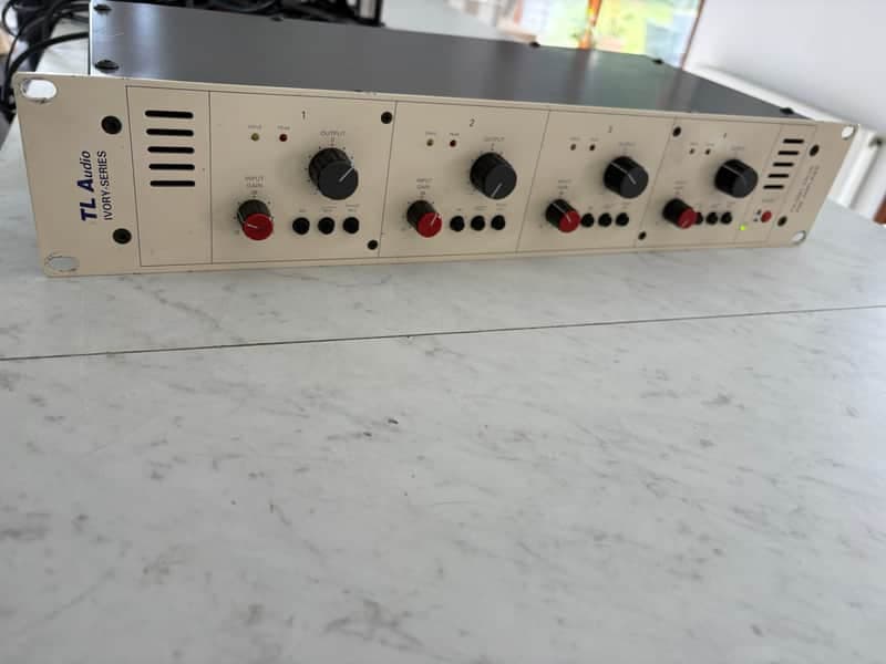 TL Audio PA 5001