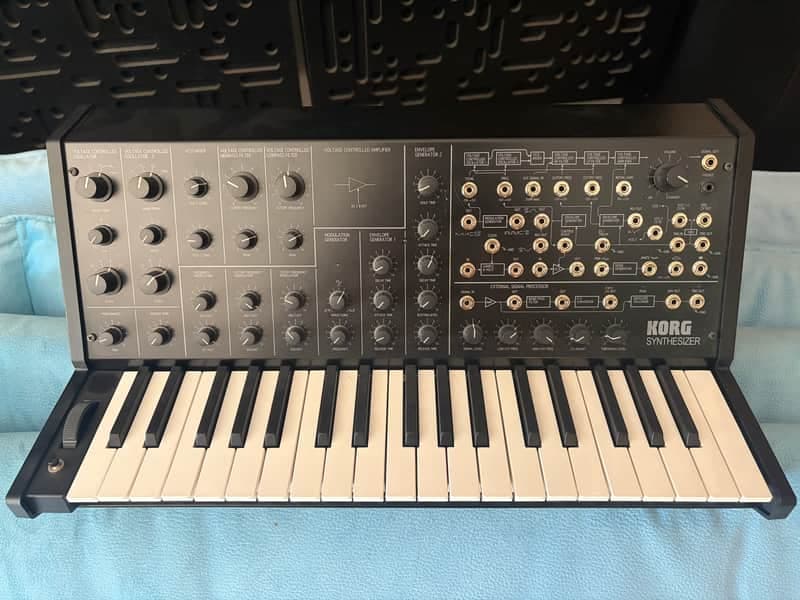 Korg MS-20 Mini Semi-Modular Analog Synthesizer 2013 - Present - Black