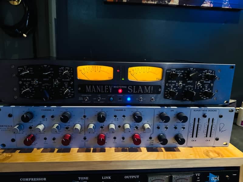 Manley Labs SLAM! Mastering Version 2010s - Purple