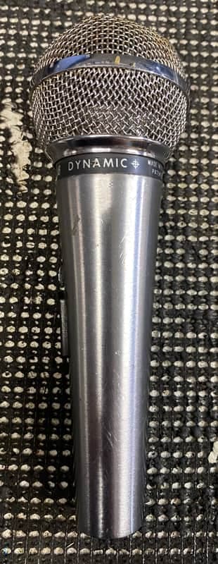 Shure 588SA Dynamic Cardioid Microphone