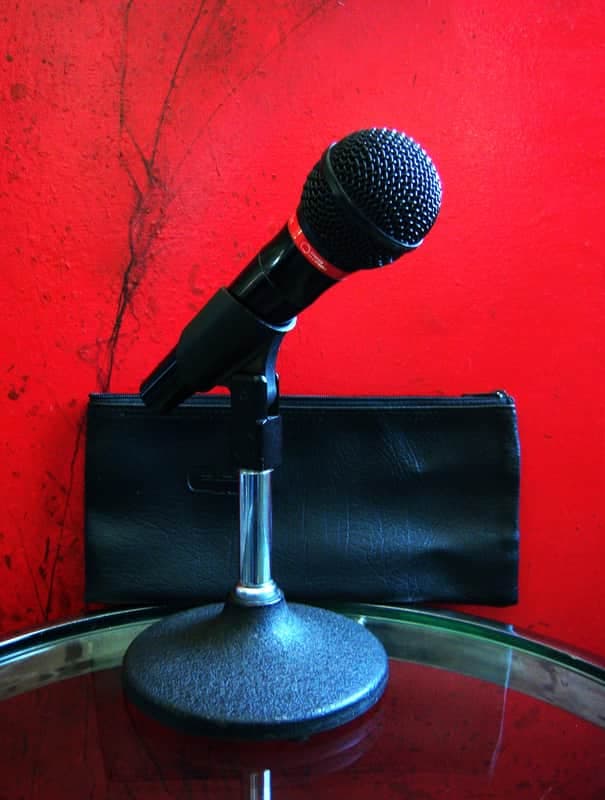 Vintage 1980's Audio-Technica Pro 5X dynamic cardioid microphone Low Z w mic clip & pouch Japanese # 1