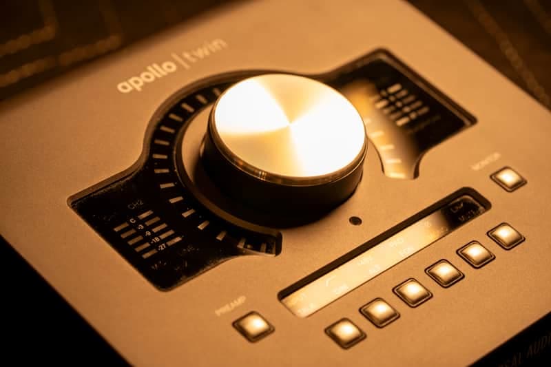 Universal Audio Apollo Twin (QUAD) 2021-2023
