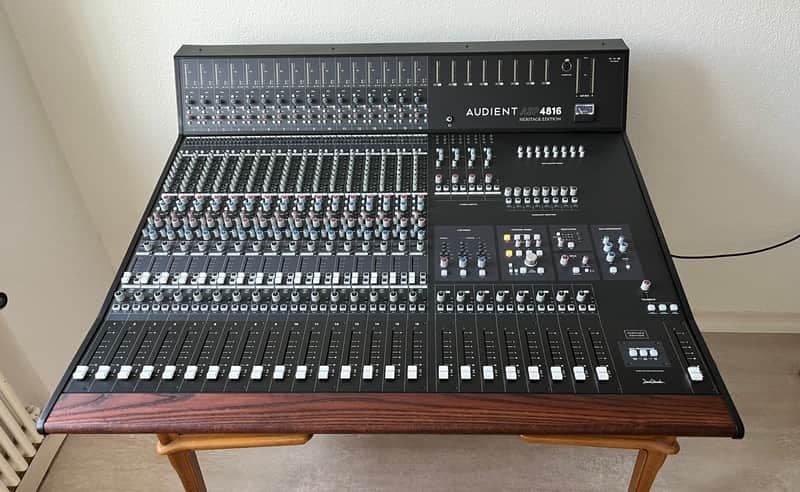 Audient ASP4816-HE 2024 - Schwarz