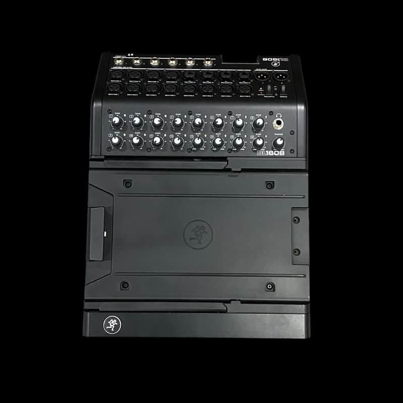 Mackie DL1608 Wireless Digital Mixer w/ Gator Case & Apple AirPort - Used