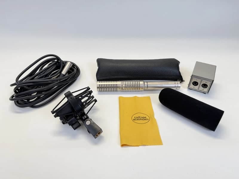 Cascade X-15 Stereo Ribbon Mic 2010s - Silver