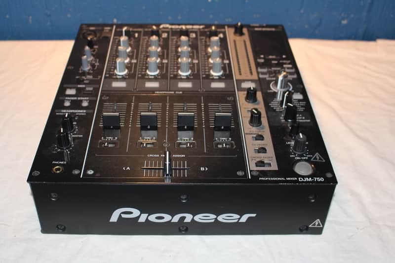 Pioneer DJM-750-K Professional 4-Channel DJ Mixer Beat Effects USB