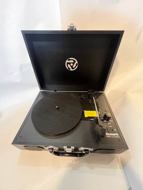 Numark PT01 Touring Suitcase Turntable 2010s - Black