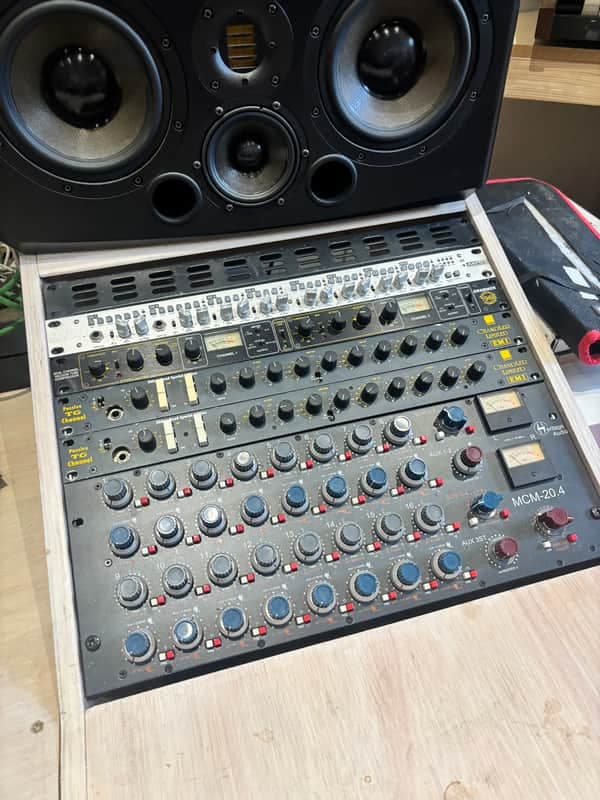 Heritage Audio MCM-20.4 Summing Mixer 2010s - Blue