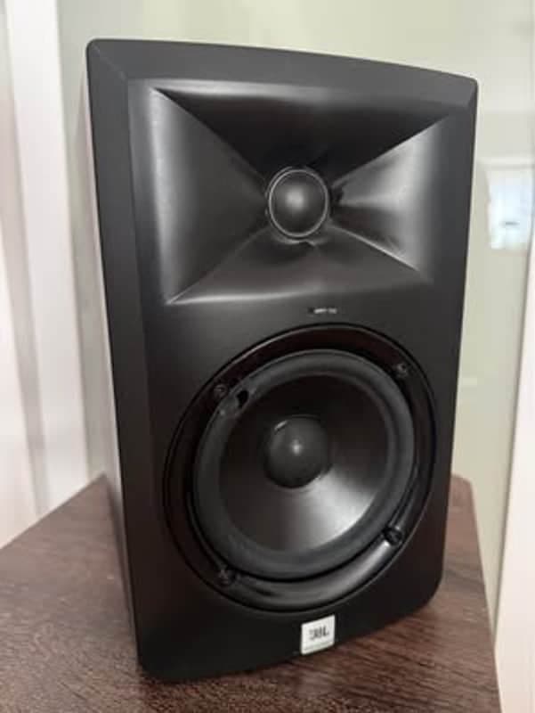 JBL LSR305 2-Way Active Studio Monitor (Single) 2010s - Black