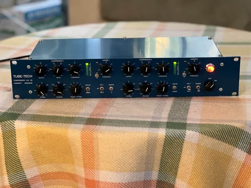 Tube-Tech LCA 2B Dual Channel Tube VCA Compressor / Limiter 2010s - Blue