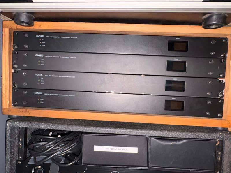 Oxmoor DEQ-1 High Resolution Programmable Equalizer - Matte Black