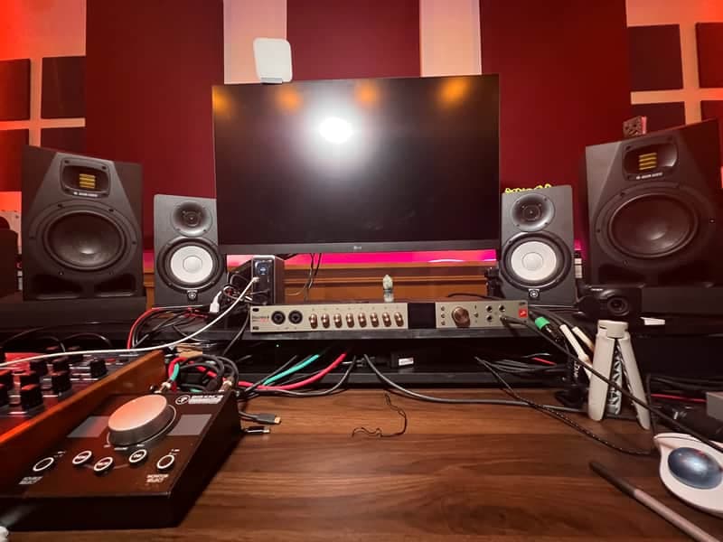 Yamaha HS5 5" Powered Studio Monitor (Pair) 2015 - Present - Black