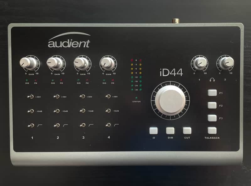 Audient iD44 Desktop USB Audio Interface 2010s Black