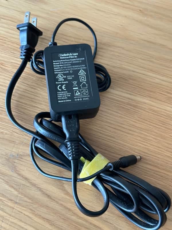 Elektron PSU-3c Power Supply - Analog Drive, Analog Four MKI/MKII, Analog Heat +FX, Analog Heat MKI/MKII, Analog Rytm MKI/MKII, Digitakt, Digitakt II, Digitone, Digitone Keys, Octatrack MKII, Syntakt