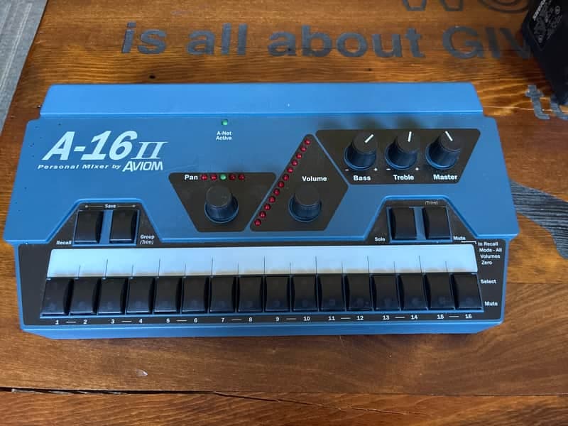 Aviom A-16II Personal Mixer 2010s - Blue